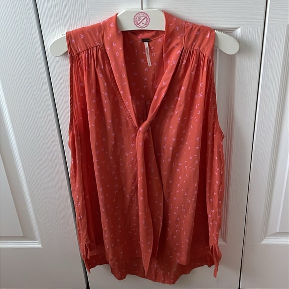 Free People Sleeveless Tie Neck Blouse - Picture 2 of 4